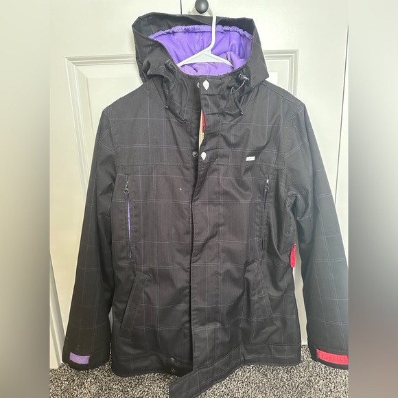 Nomis Snowboarding Winter Coat ♥️ - Picture 1 of 5